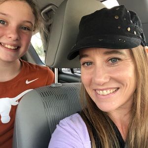 Meet your Posher, Lorin